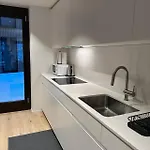 شقة Modern With Balcony And Bbq At West Station *