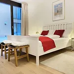 Modern With Balcony And Bbq At West Station شقة إنترلاكن
