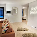 Modern With Balcony And Bbq At West Station شقة إنترلاكن