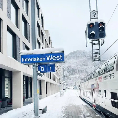 Mountain View Luxury Apartment At Interlaken West Station With Balcony, Ac And Bbq Apartment Interlaken