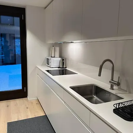 Apartment Mountain View Luxury Apartment At Interlaken West Station With Balcony, Ac And Bbq *