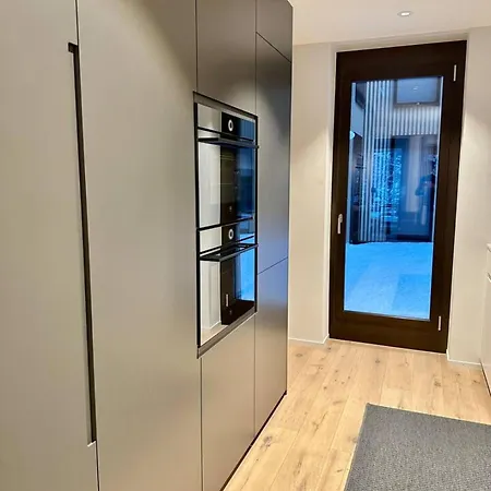 Apartment Mountain View Luxury Apartment At Interlaken West Station With Balcony, Ac And Bbq *
