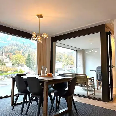 Apartment Mountain View Luxury Apartment At Interlaken West Station With Balcony, Ac And Bbq *