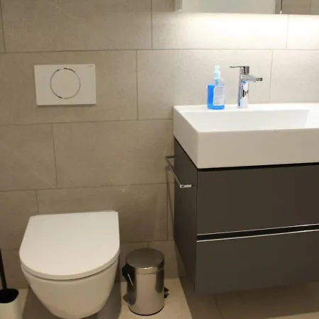 Mountain View Luxury Apartment At Interlaken West Station With Balcony, Ac And Bbq Apartment