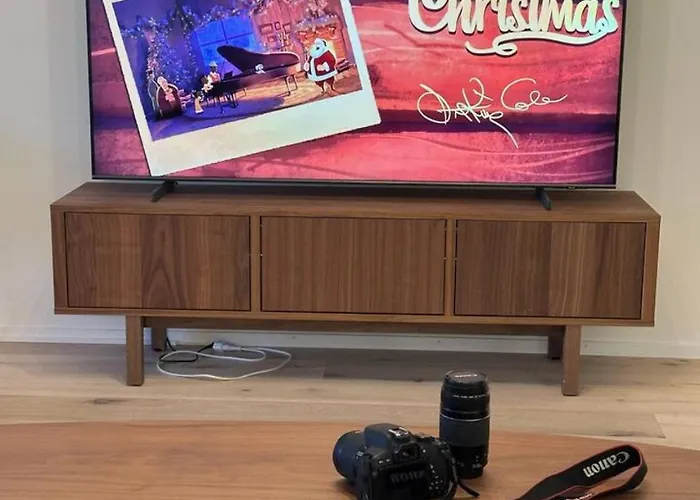 Modern With Balcony And Bbq At West Station *