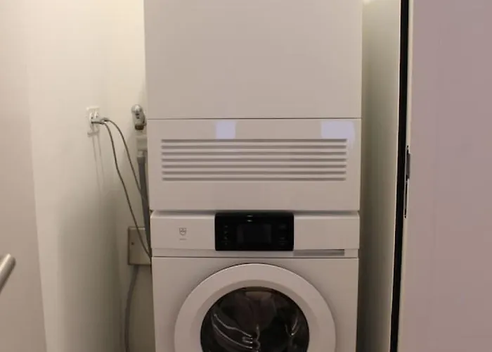 Modern With Balcony And Bbq At West Station Apartmán