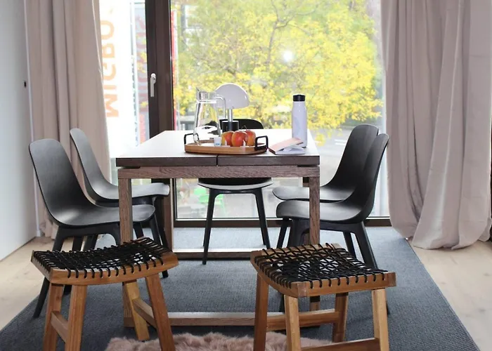 Lägenhet Modern With Balcony And Bbq At West Station *