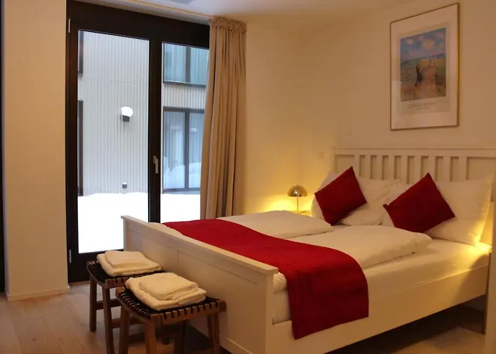 Modern With Balcony And Bbq At West Station Apartmán *