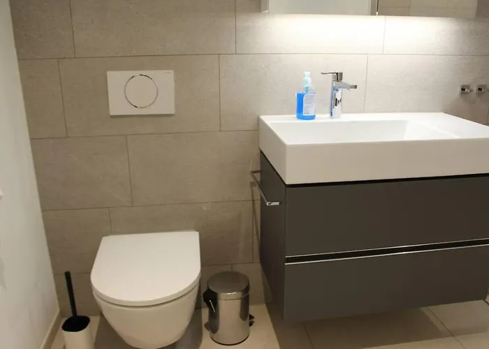 Modern With Balcony And Bbq At West Station Apartmán