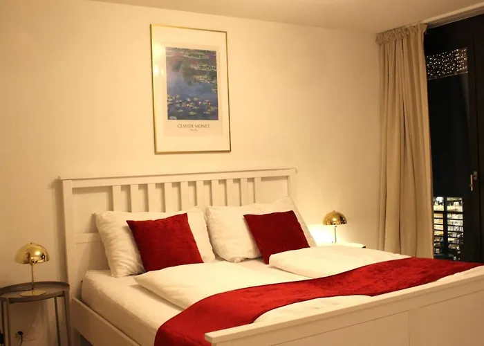 Modern With Balcony And Bbq At West Station Apartmán *